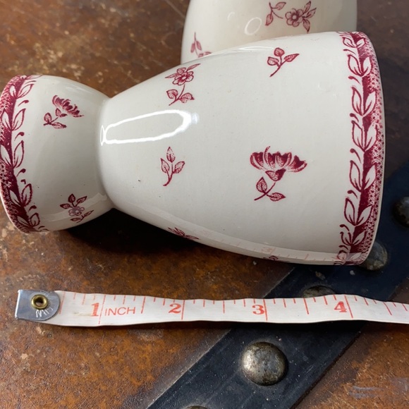 . Vintage Arabia Ceramic Egg Cups - Red Floral Pattern Server Egg Cups - Picture 7 of 7